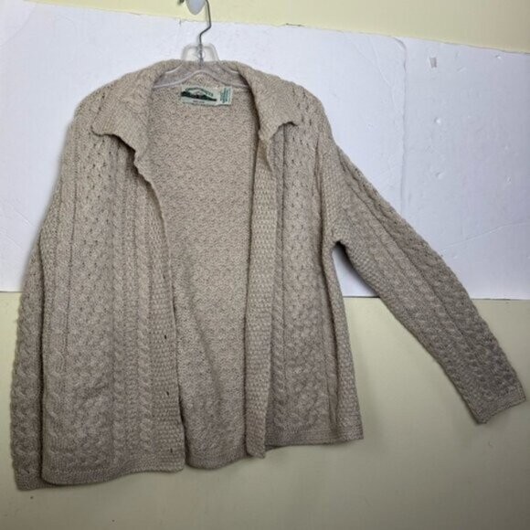 ARAN CRAFTS Ireland Wool Cable Knit Cardigan Sweater Knit Cozy Warm Tan Button L - Picture 4 of 16